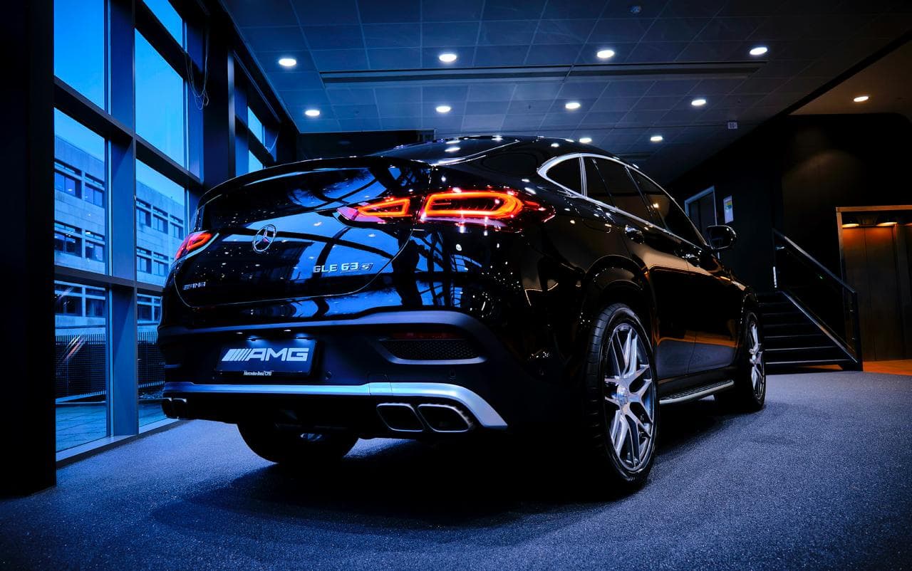 Luxury car showcase